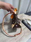 Сумка женская Louis Vuitton Артикул LUX-120549. Вид 3