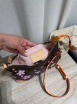 Сумка женская Louis Vuitton Артикул LUX-120549. Вид 5