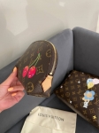 Косметичка Louis Vuitton Артикул LUX-120781. Вид 5