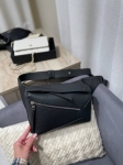 Сумка-слинг Loewe Артикул LUX-121083. Вид 6