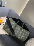 Сумка дорожная Keepall 50 Louis Vuitton Артикул LUX-121158. Вид 3