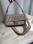 Сумка женская  Fendi Артикул LUX-121379. Вид 1