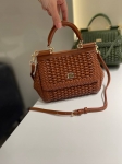 Сумка женская Dolce & Gabbana Артикул LUX-121653. Вид 1