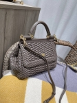 Сумка женская Dolce & Gabbana Артикул LUX-121649. Вид 3