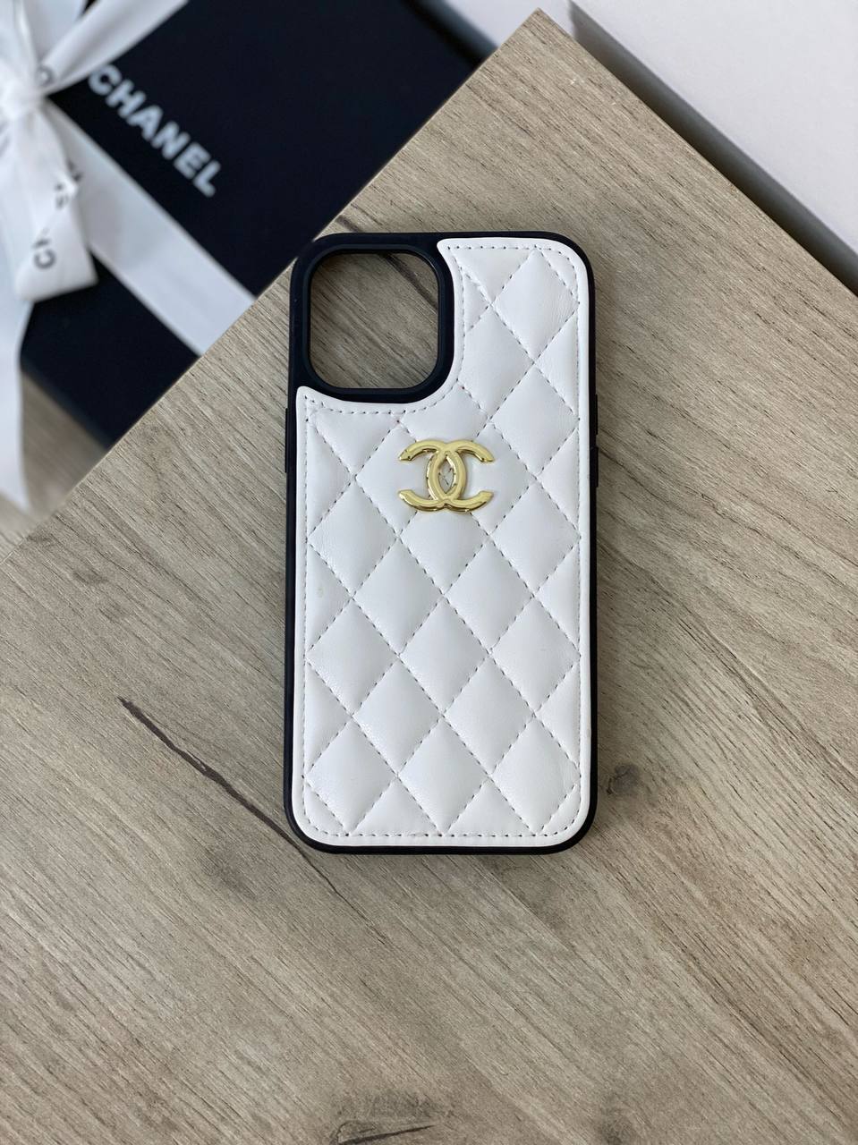 Купить чехол для телефона Chanel LUX-52154 - цена в интернет-магазине в  Москве