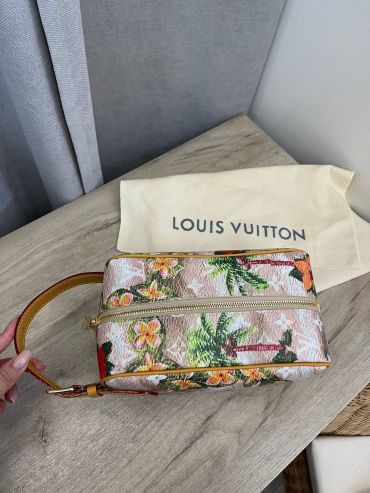 Косметичка Louis Vuitton LUX-110655