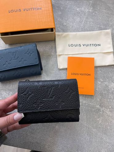 Кошелёк Louis Vuitton LUX-111772