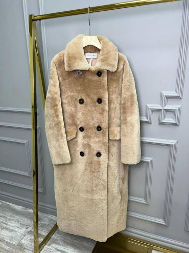 Пальто Christian Dior LUX-79337