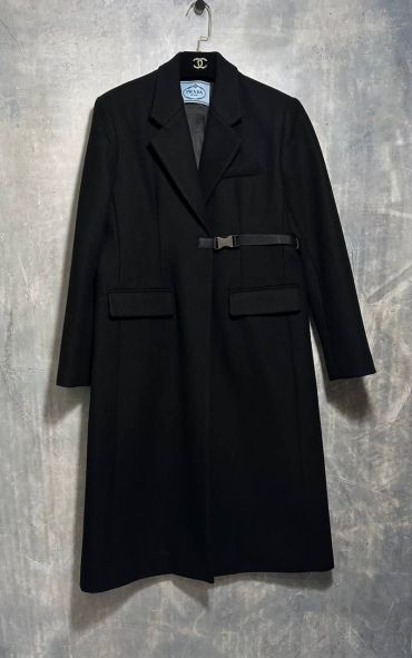 Пальто  Prada LUX-97503