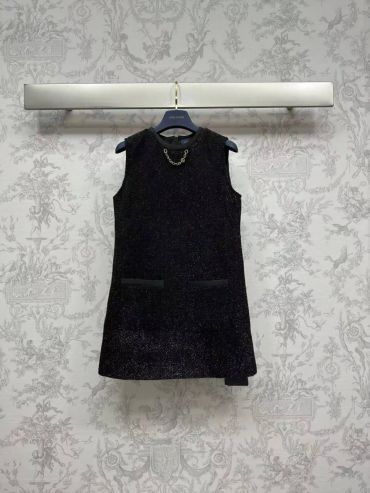 Платье  Louis Vuitton LUX-100372