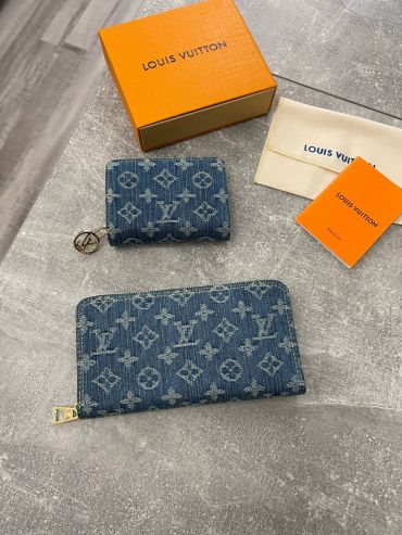 Кошелёк Louis Vuitton LUX-103072
