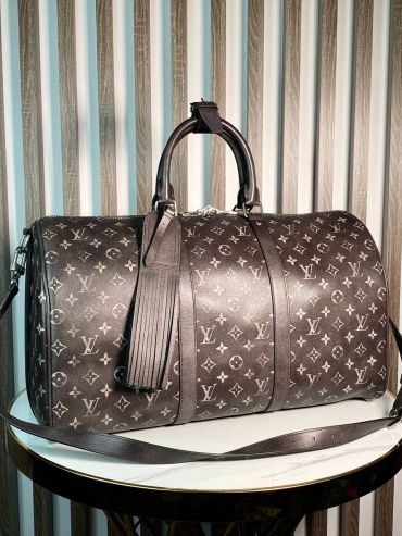 Дорожная сумка Louis Vuitton LUX-110908