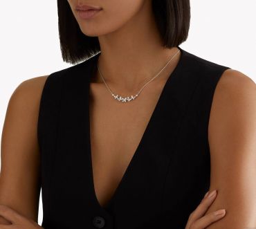Подвеска Butterfly Pavе petite diamond line из белого золота 