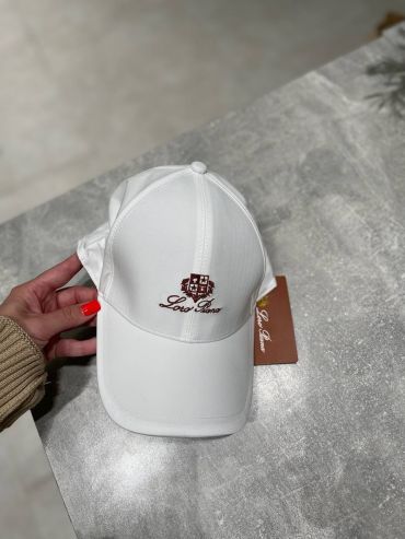 Бейсболка 